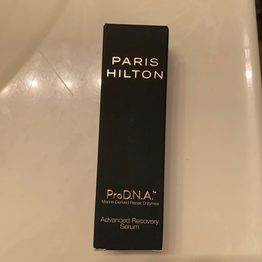 Paris Hilton ProD.N.A. Advanced Recovery Serum